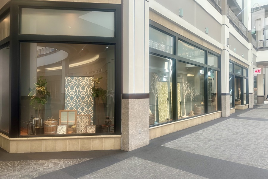 Storefront Windows