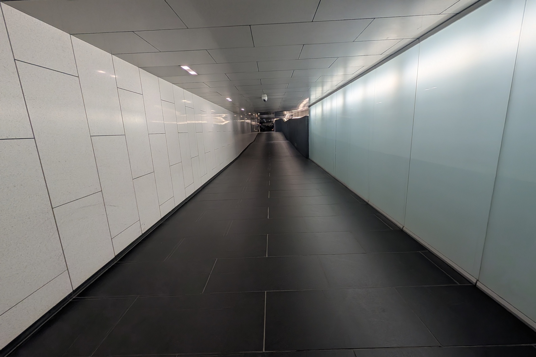 Palais Congres Tunnel Media Opportunities