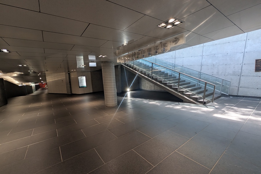 Palais Congres Tunnel Media Opportunities