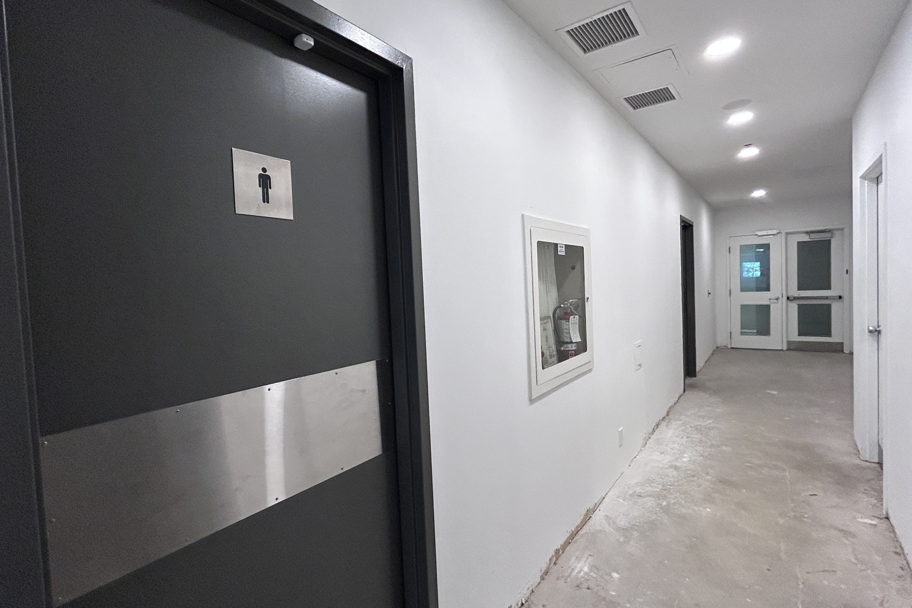 Suite 201