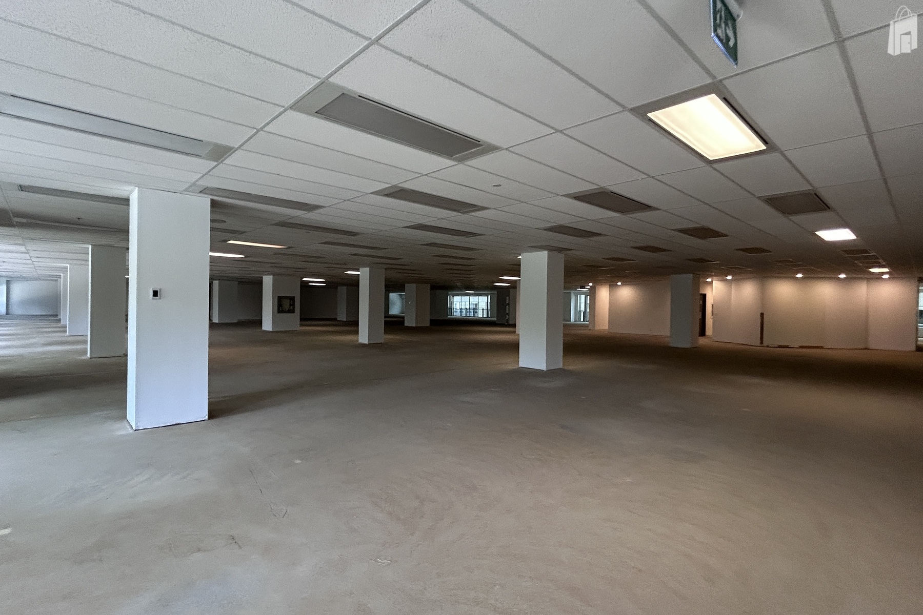 Suite 201
