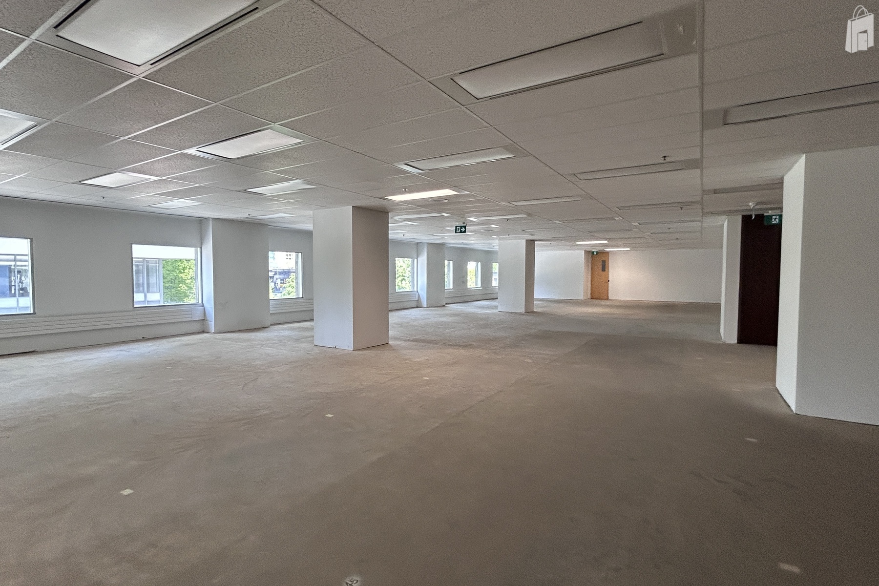 Suite 201