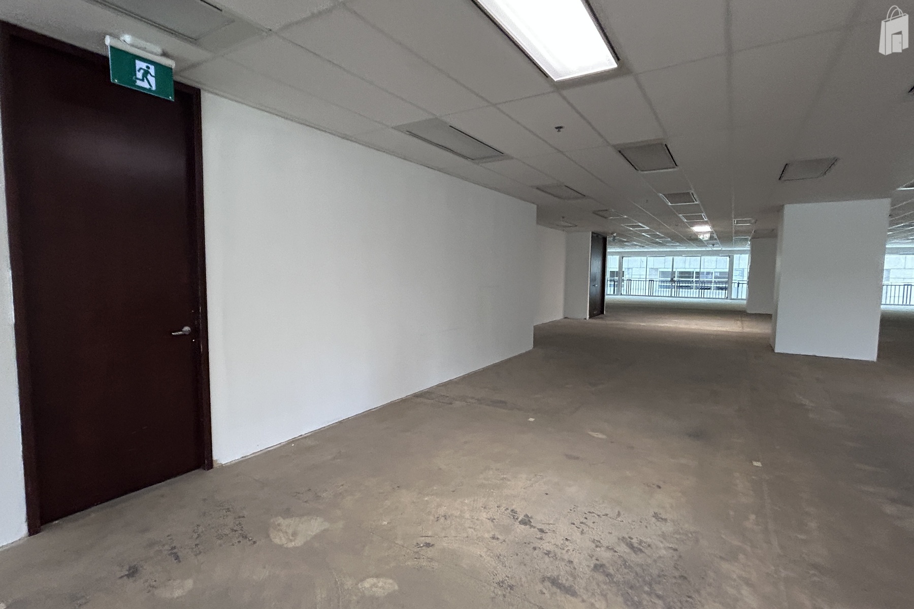 Suite 201