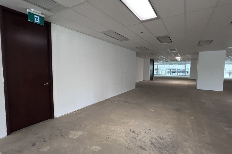 Suite 201
