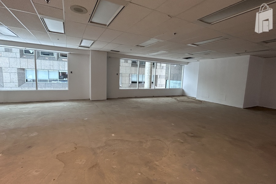 Suite 201