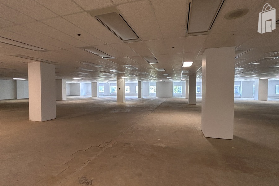 Suite 201