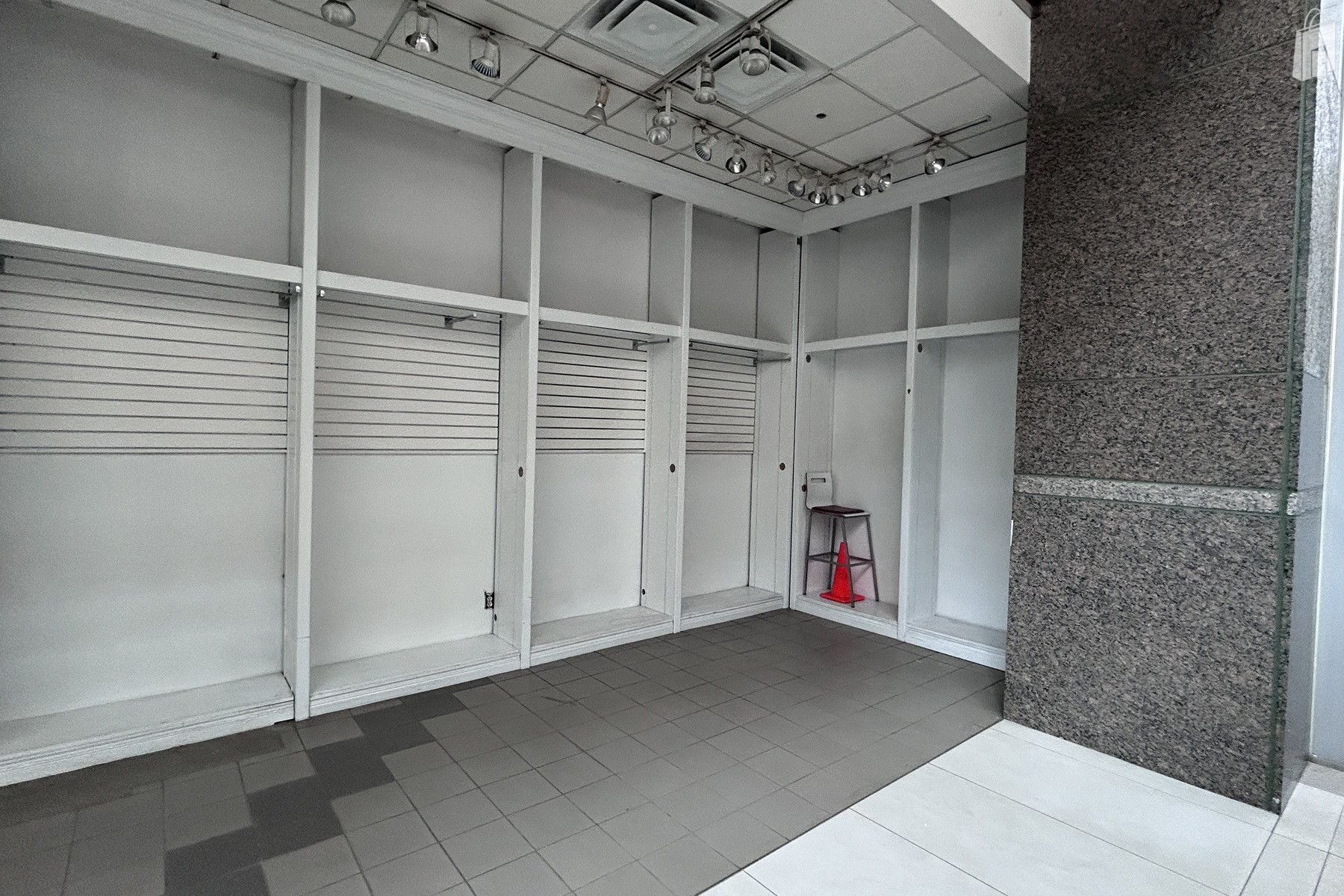 Retail Unit