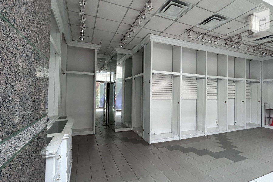 Retail Unit