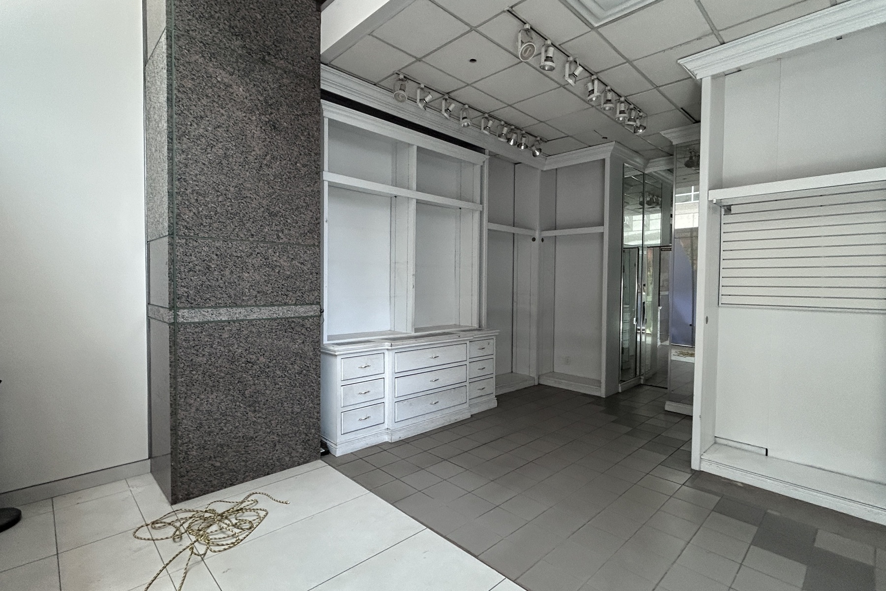 Retail Unit