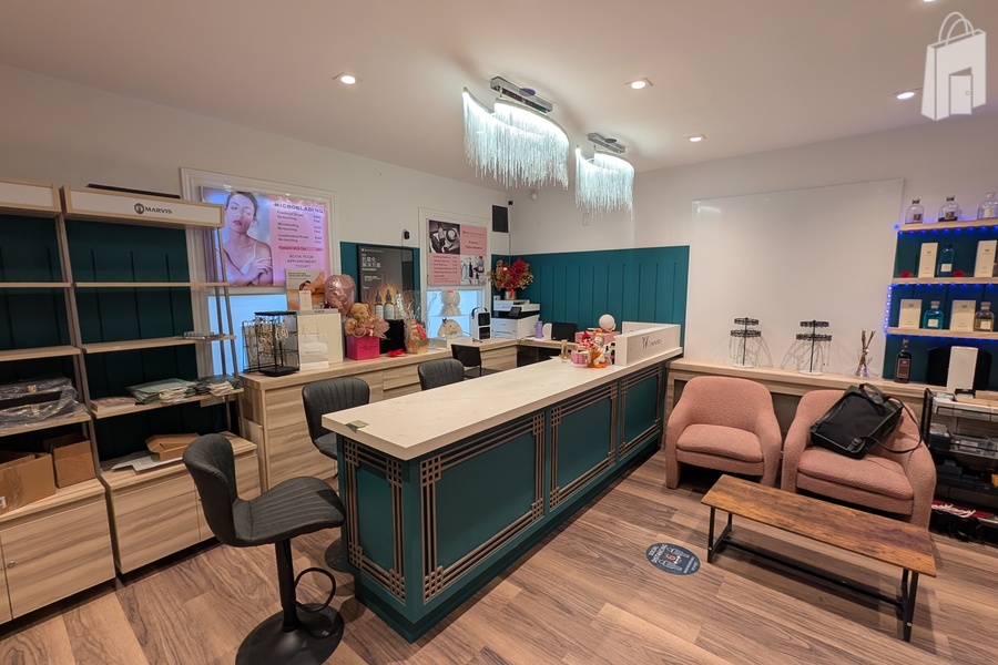 Retail Unit