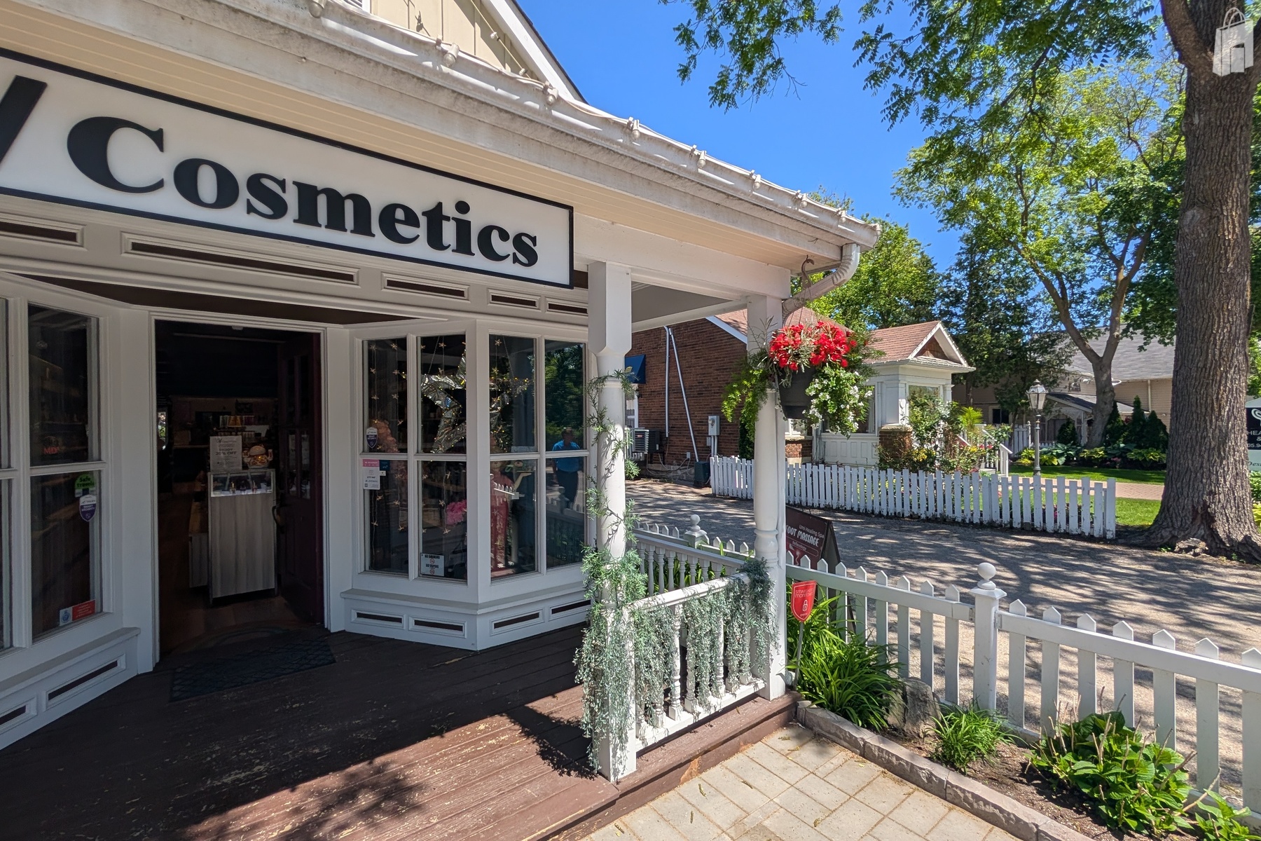 Retail Unit