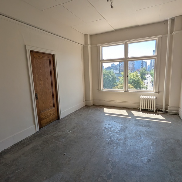 Dominion Building - Unit 805